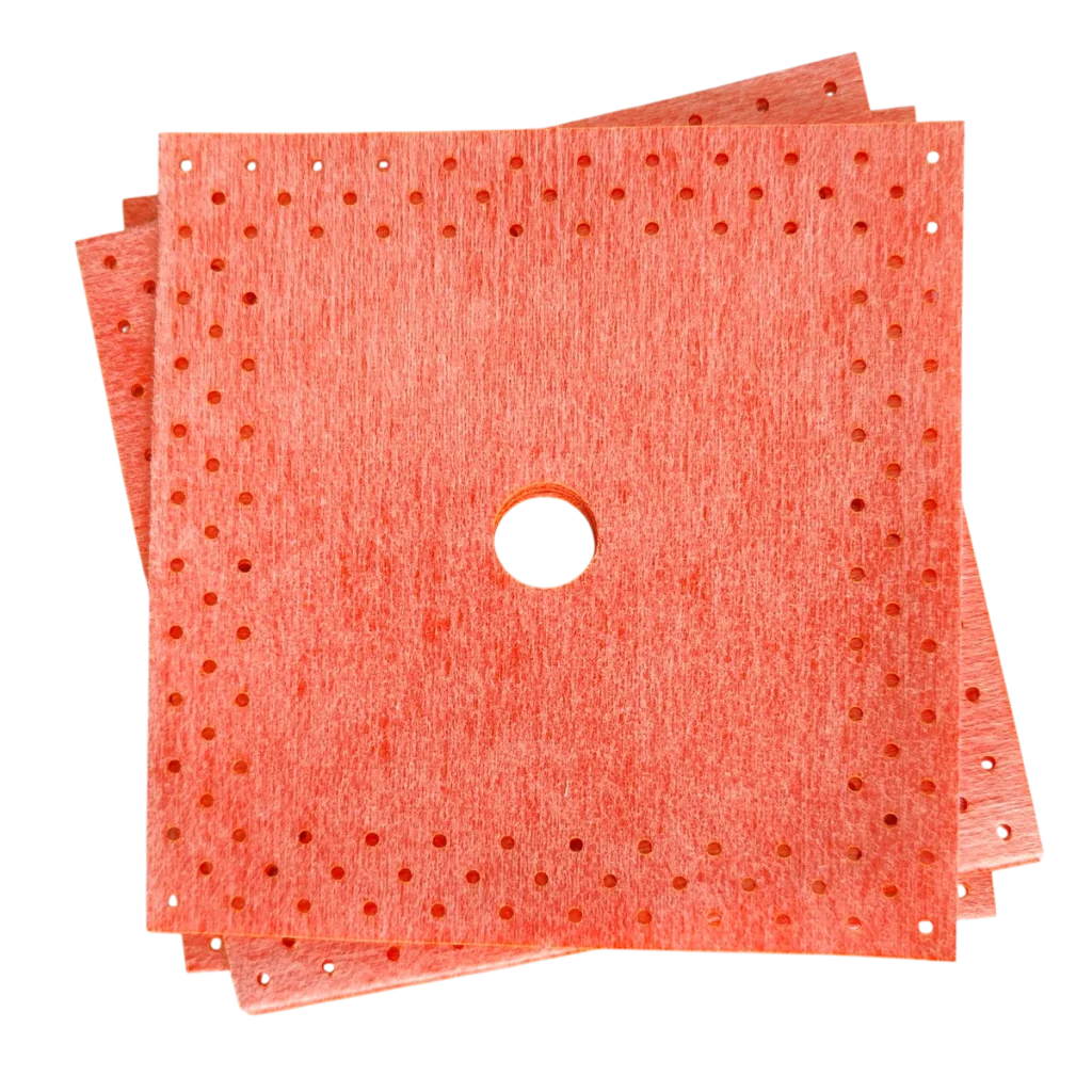 Перфорированная гидроизоляционная манжета 120*120мм, красного цвета, без упаковки