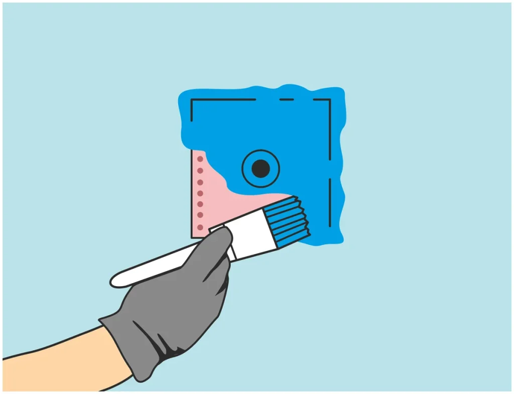 Покройте гидроизоляционную манжету слоем гидроизоляционного материала